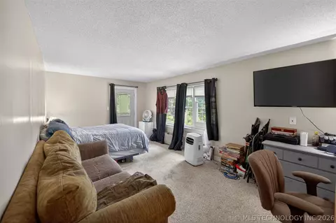 Bedroom - 9596 N 447 Rd, Spavinaw, OK 74366 photo 1 of 5