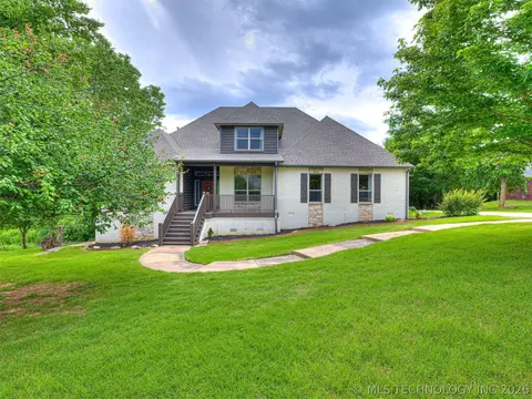 18894 E 80th St N, Owasso, OK 74055