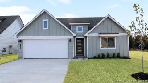 3609 E Lincoln St, Broken Arrow, OK 74014