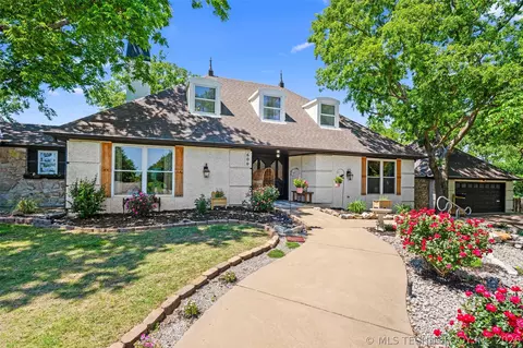 600 Cherry Ln, Bartlesville, OK 74003