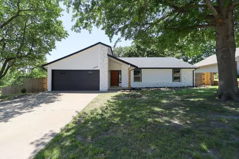 2806 W 70th St, Tulsa, OK 74132