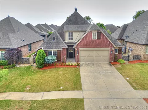 4760 E 144th St S, Bixby, OK 74008
