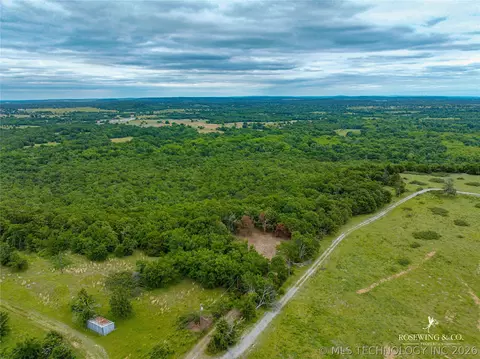 Pine Tree Road, Mcalester, OK 74501