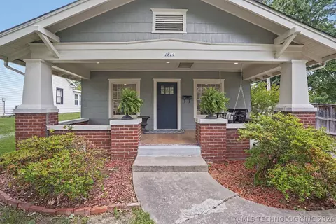 1814 E 17th St, Tulsa, OK 74104
