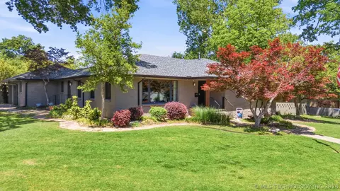 3105 E 28th St, Tulsa, OK 74114
