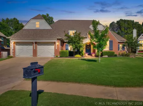 12325 S 4th St, Jenks, OK 74037