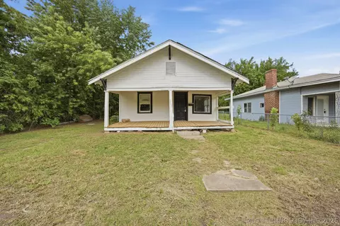 908 N Collins Ave, Okmulgee, OK 74447