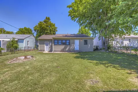 Exterior - 5116 E Cameron St, Tulsa, OK 74115 photo 7 of 10