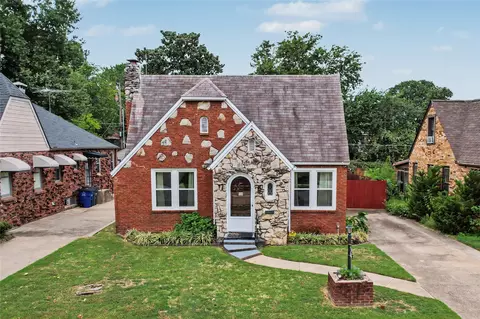 Exterior - 2636 E 14th St, Tulsa, OK 74104 photo 7 of 11