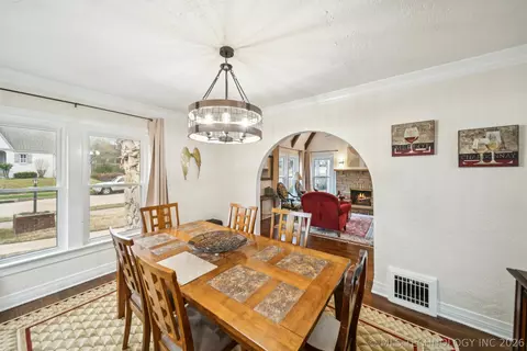 Dining - 2636 E 14th St, Tulsa, OK 74104 photo 2 of 2