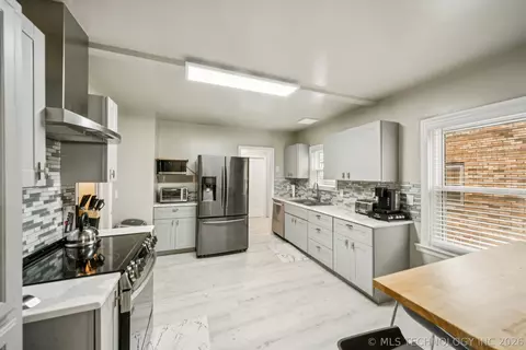 Kitchen - 2636 E 14th St, Tulsa, OK 74104 photo 1 of 5