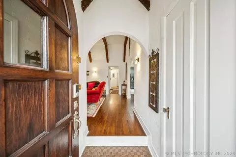 Entry Way - 2636 E 14th St, Tulsa, OK 74104 photo 1 of 1