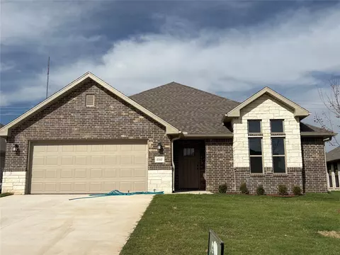 27557 E 107th St S, Coweta, OK 74429