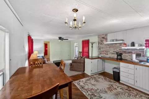 Dining - 9207 N 447 Rd, Spavinaw, OK 74366 photo 1 of 1