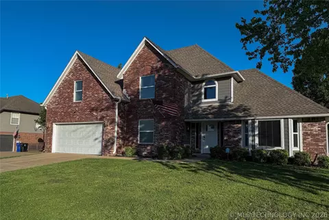 1310 E Concord Pl, Broken Arrow, OK 74012