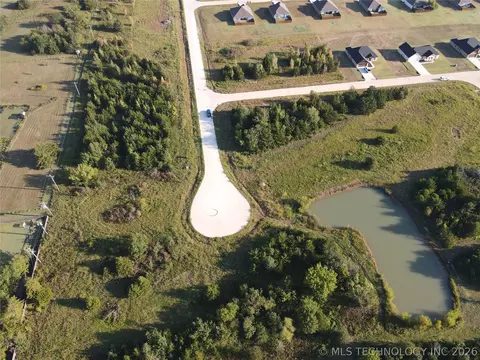 95 Maple Leaf Dr, Durant, OK 74701 photo 4