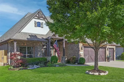 12122 S Granite Ave E, Bixby, OK 74008