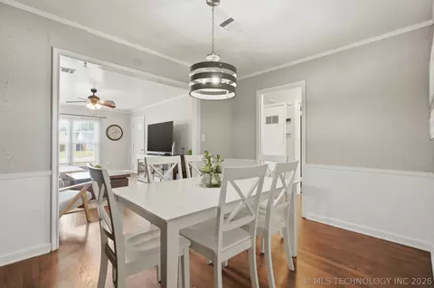 Dining - 2508 E 3rd St, Tulsa, OK 74104 photo 3 of 3