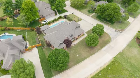 View/Area - 5216 E 148th St S, Bixby, OK 74008 photo 4 of 7
