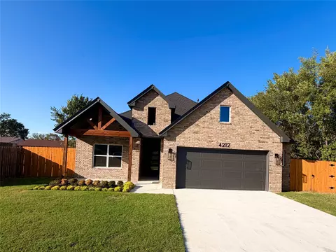 4212 SE Fairview Rd, Bartlesville, OK 74006