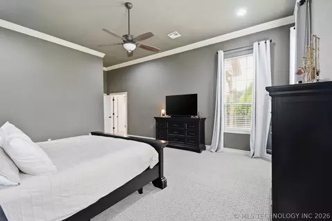 Bedroom - 7265 E 112th St S, Bixby, OK 74008 photo 2 of 5
