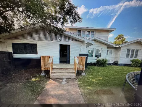 1302 N 7th Ave, Durant, OK 74701