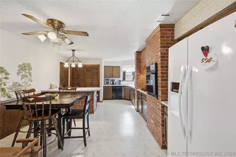Kitchen - 7707 E 57th St, Tulsa, OK 74145 photo 1 of 3