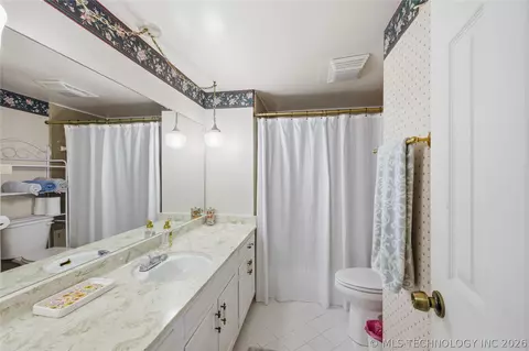 Bath - 7707 E 57th St, Tulsa, OK 74145 photo 1 of 3