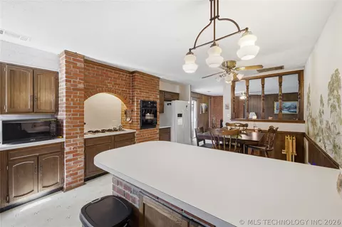 Kitchen - 7707 E 57th St, Tulsa, OK 74145 photo 3 of 3