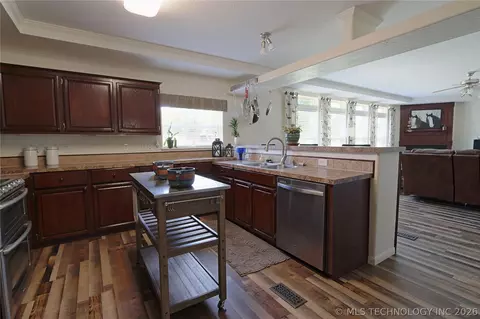 32632 E 710 Rd, Wagoner, OK 74467 photo 43