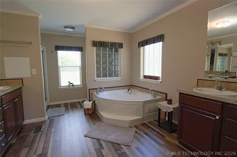 32632 E 710 Rd, Wagoner, OK 74467 photo 49