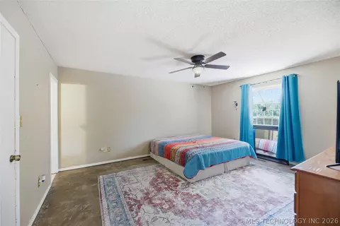 Bedroom - 809 E Union St, Broken Arrow, OK 74011 photo 1 of 5
