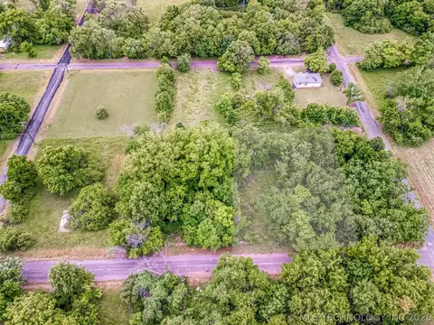 1719 E Spruce St E, Muskogee, OK 74401
