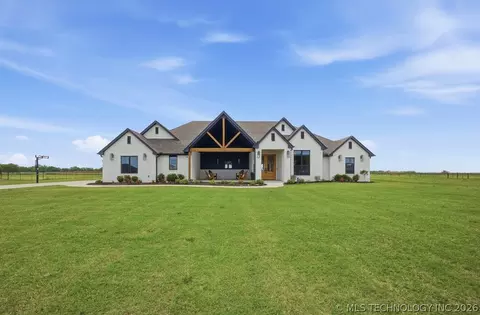 6806 E 136th St N, Collinsville, OK 74021
