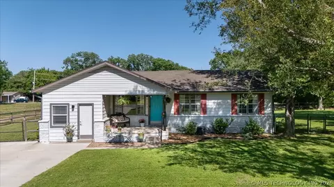 1109 N 4th St, Broken Arrow, OK 74012