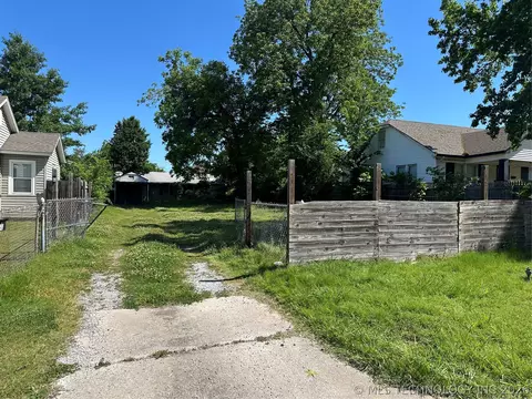 4743 E 6th St, Tulsa, OK 74112