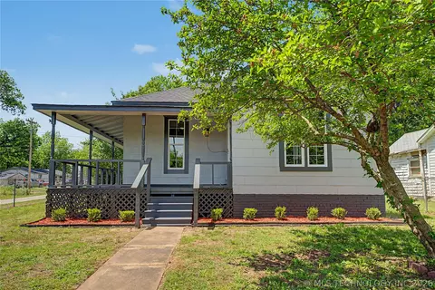 300 N Drown St, Cleveland, OK 74020