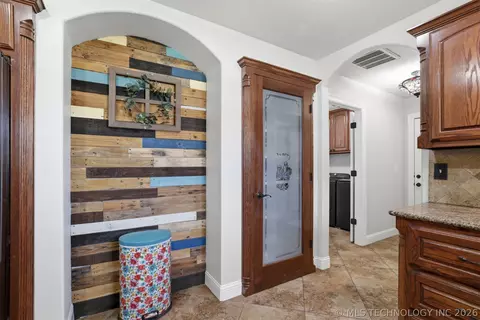 Other - 902 Springfield, Durant, OK 74701 photo 2 of 7