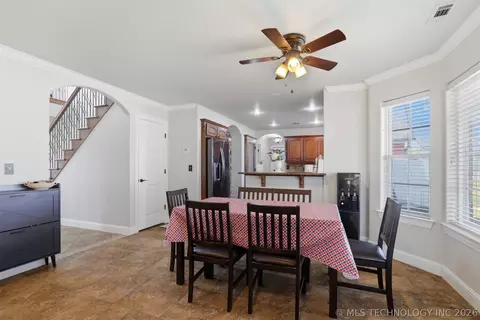 Dining - 902 Springfield, Durant, OK 74701 photo 2 of 2