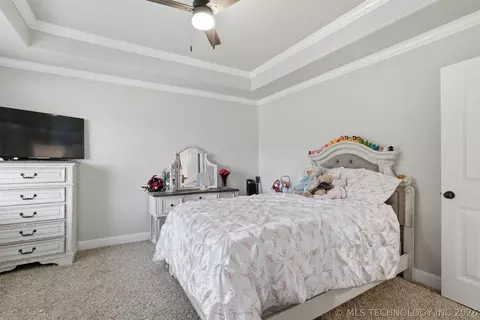 Bedroom - 902 Springfield, Durant, OK 74701 photo 2 of 6