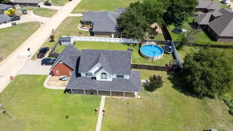 View/Area - 902 Springfield, Durant, OK 74701 photo 1 of 7