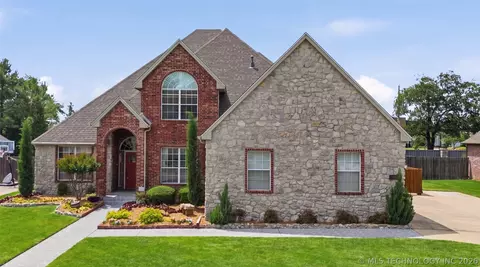 3920 S Sequoia Ave, Broken Arrow, OK 74011