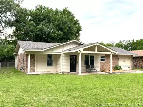 611 N Washington Ave, Wagoner, OK 74467
