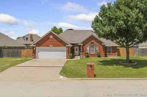2009 5th Ave NW, Ardmore, OK 73401