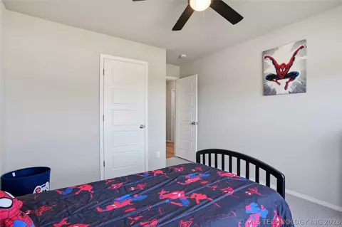 Bedroom - 3456 E 154th St S, Bixby, OK 74008 photo 7 of 7