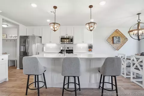Kitchen - 3456 E 154th St S, Bixby, OK 74008 photo 1 of 5