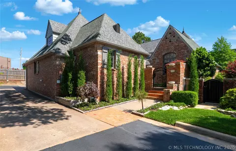 7738 E 102nd St, Tulsa, OK 74133