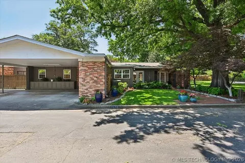 2132 E 59th Place S E2, Tulsa, OK 74105 photo 4
