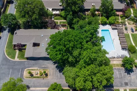 2132 E 59th Place S E2, Tulsa, OK 74105 photo 63