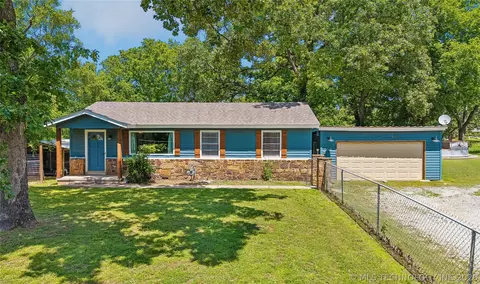 14107 E 480 Rd, Claremore, OK 74017